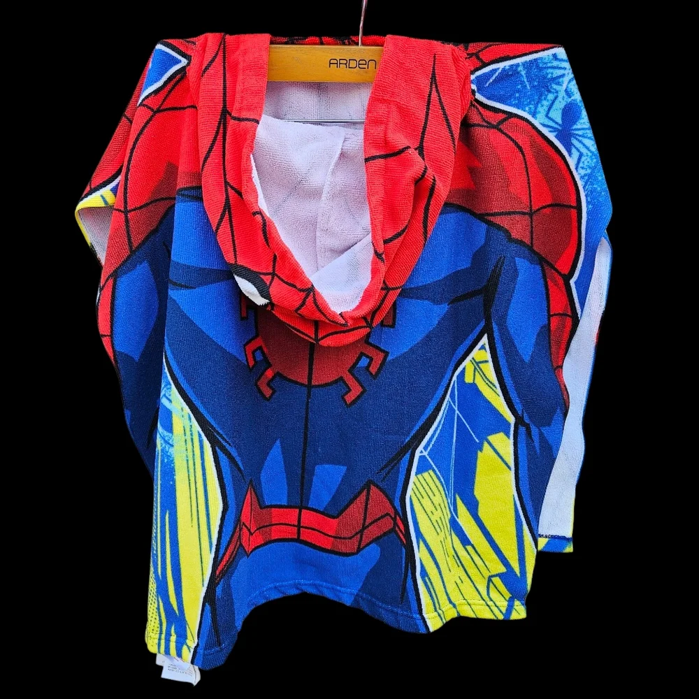 Marvel Red And Blue Superhero bathrobe One Size - Picture 8 of 11
